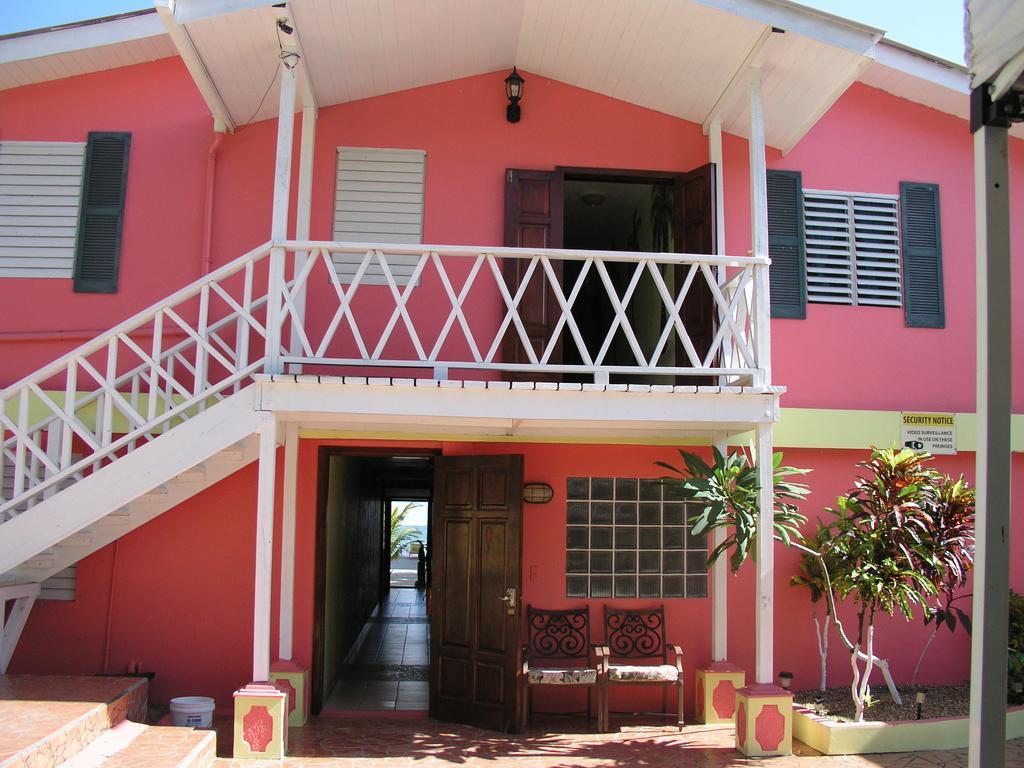 Alan'S Paradise Hotel Placencia Екстер'єр фото